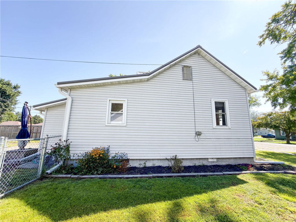 908 Pine Street Property Photo 32