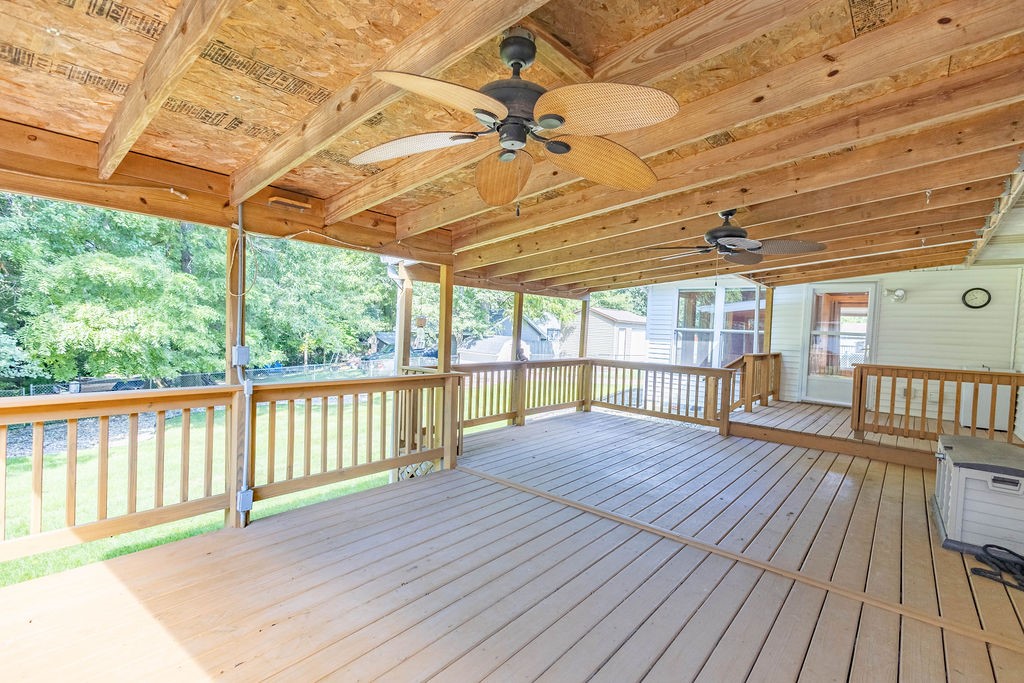 3634 Tuttle Street Property Photo 19
