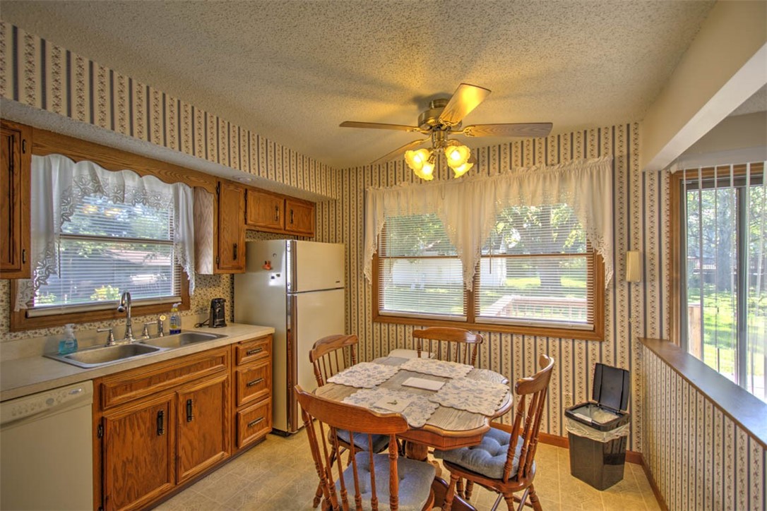 1551 W Pershing Road Property Photo 14