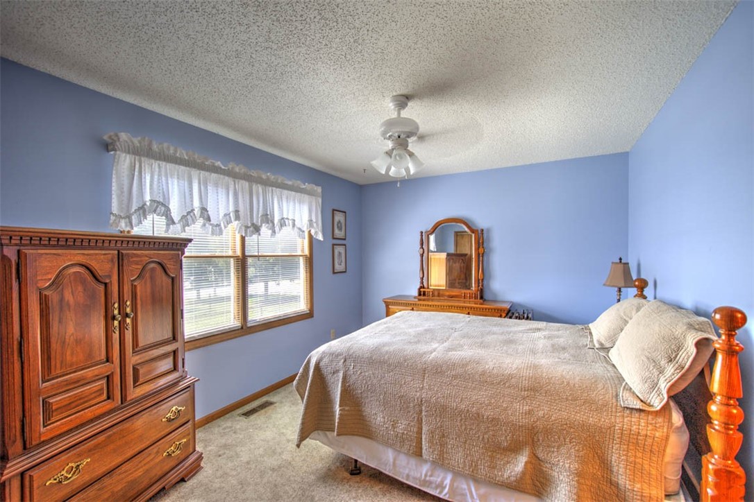 1551 W Pershing Road Property Photo 15