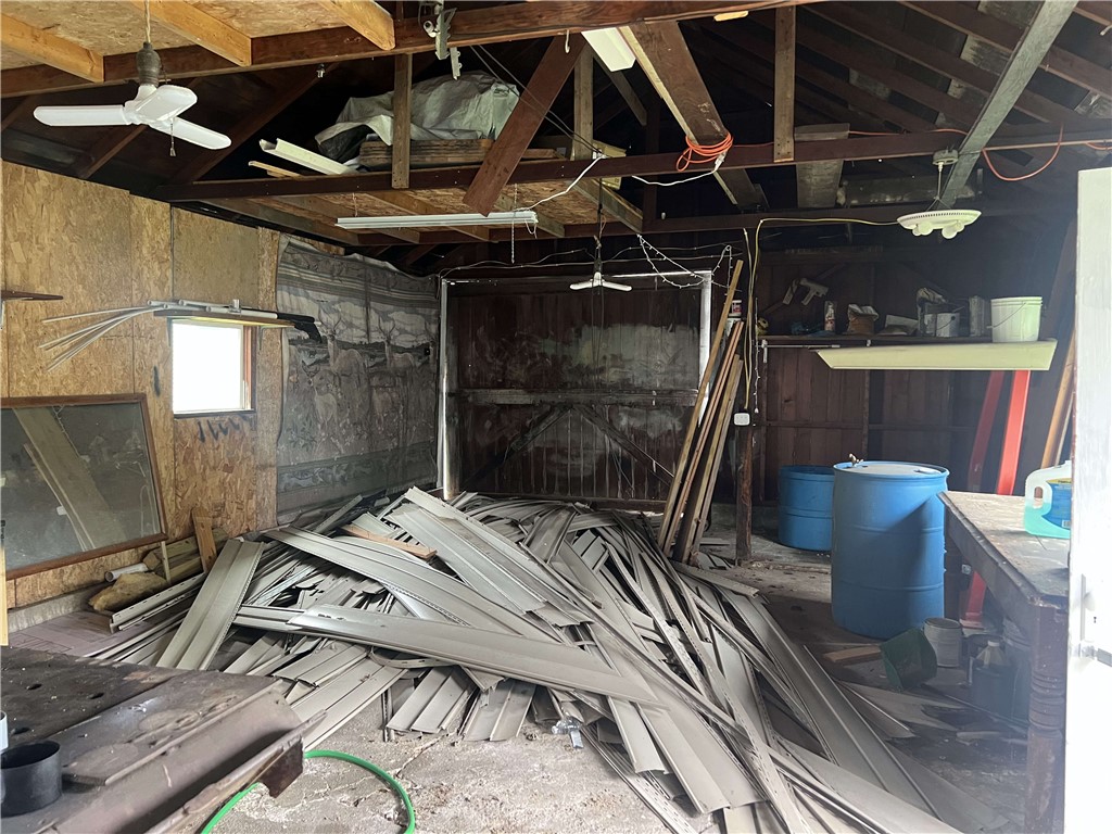 113 W Washington Street Property Photo 10