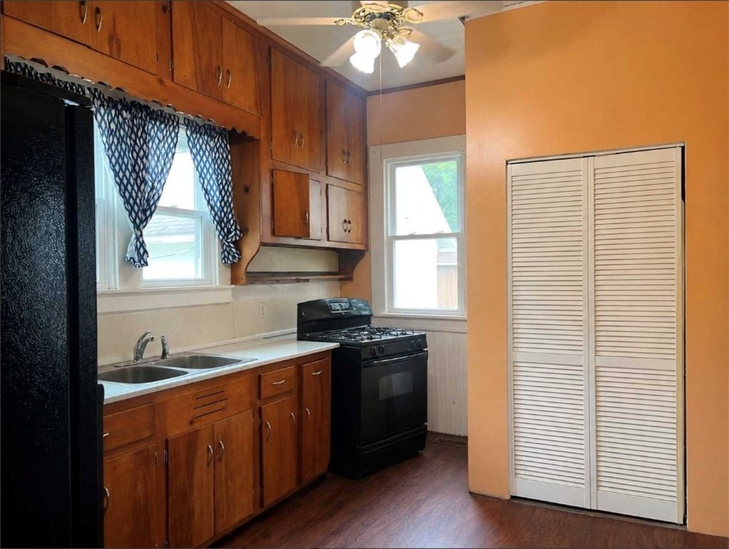 113 W Washington Street Property Photo 26