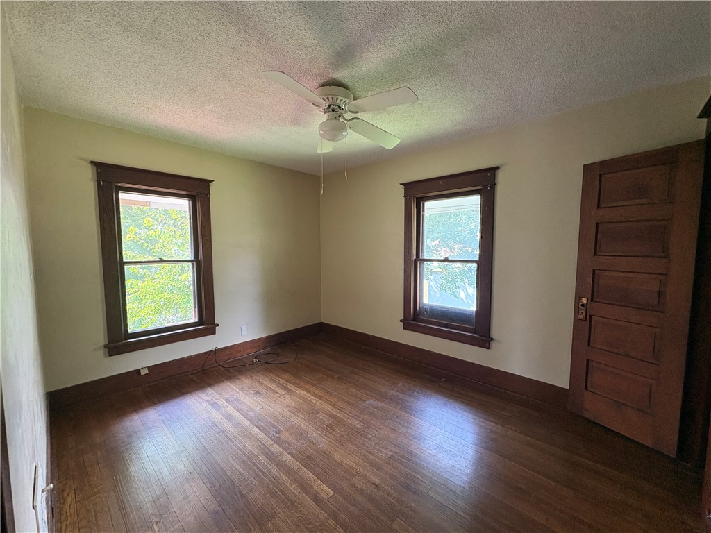 415 S Fourth Street Property Photo 25
