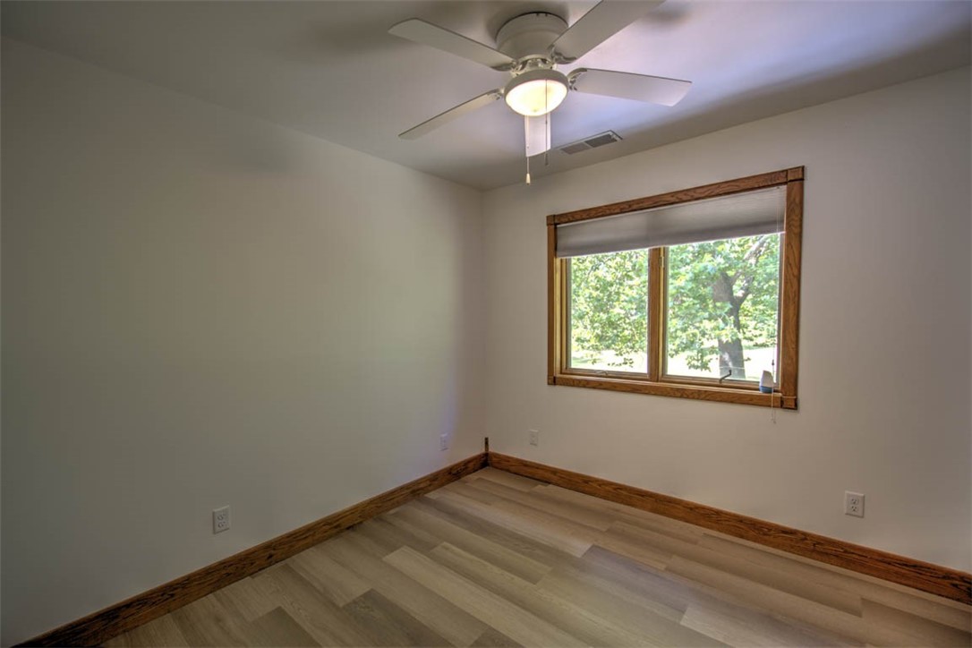 5027 N Oakley Road Property Photo 21