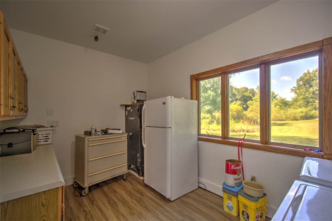 5027 N Oakley Road Property Photo 23