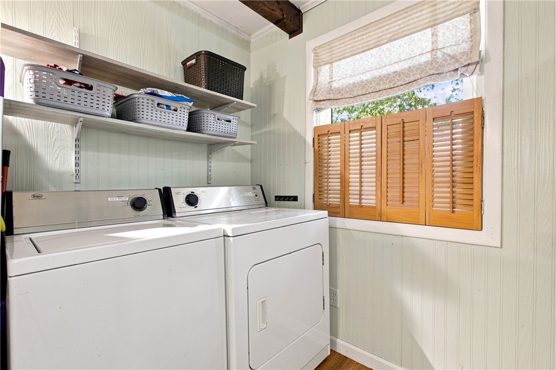 14806 N South Shore Drive Property Photo 17
