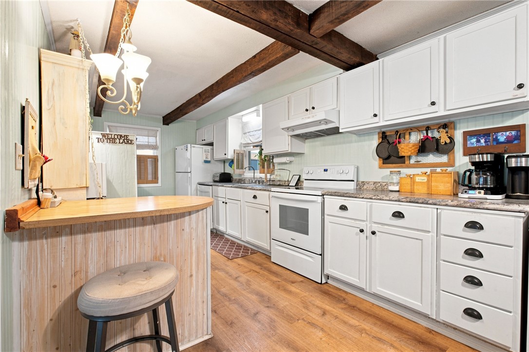 14806 N South Shore Drive Property Photo 19