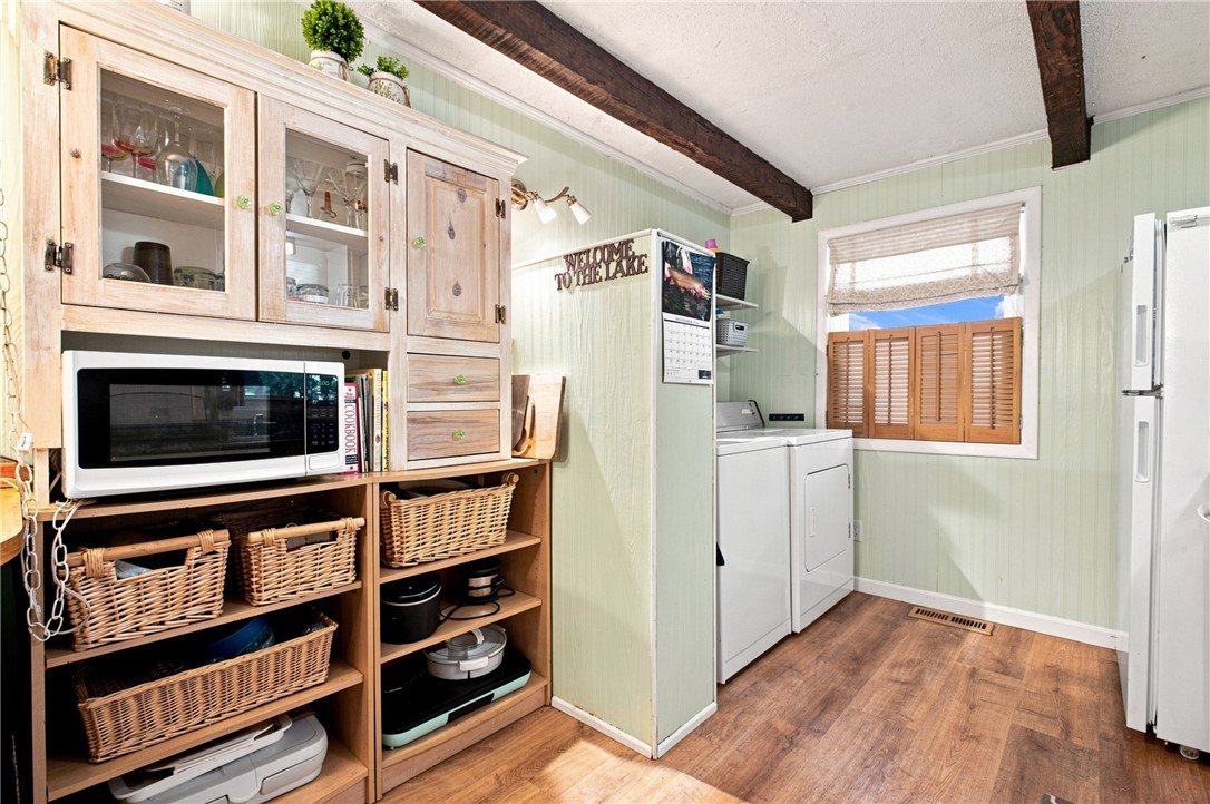 14806 N South Shore Drive Property Photo 22