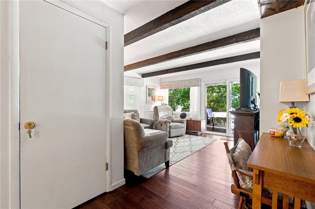 14806 N South Shore Drive Property Photo 23