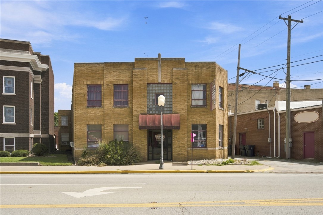 14 N Central Avenue 107 Property Photo 2