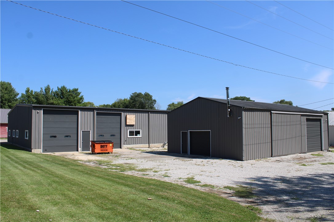 915 Kentucky Avenue Property Photo 3