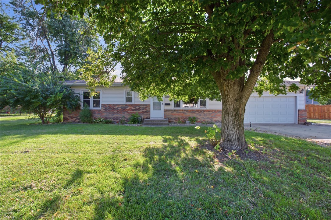 1910 20th Street Property Photo 2
