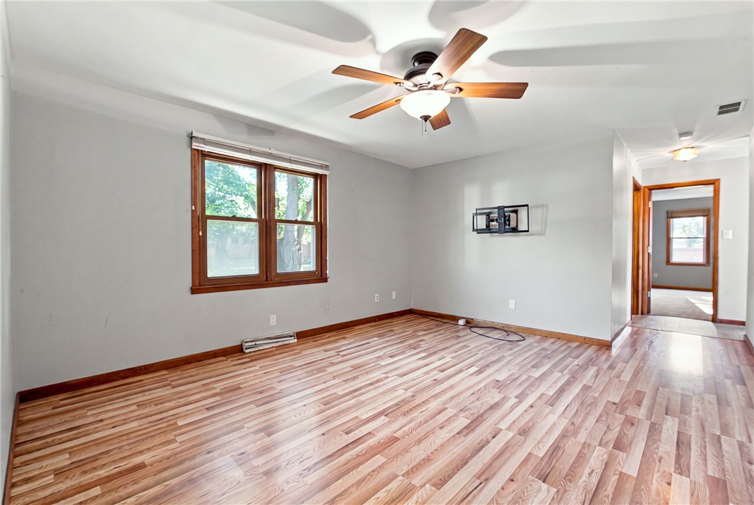 1910 20th Street Property Photo 14