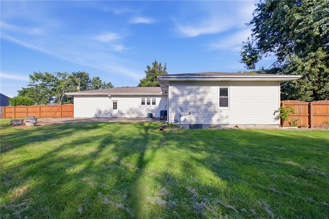 1910 20th Street Property Photo 21