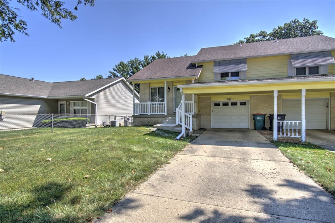 2894 Grove Court Property Photo 2