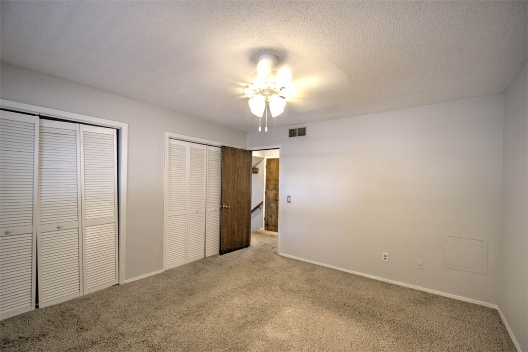 2894 Grove Court Property Photo 13