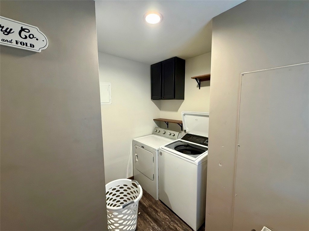 831 N Adams Street Property Photo 16