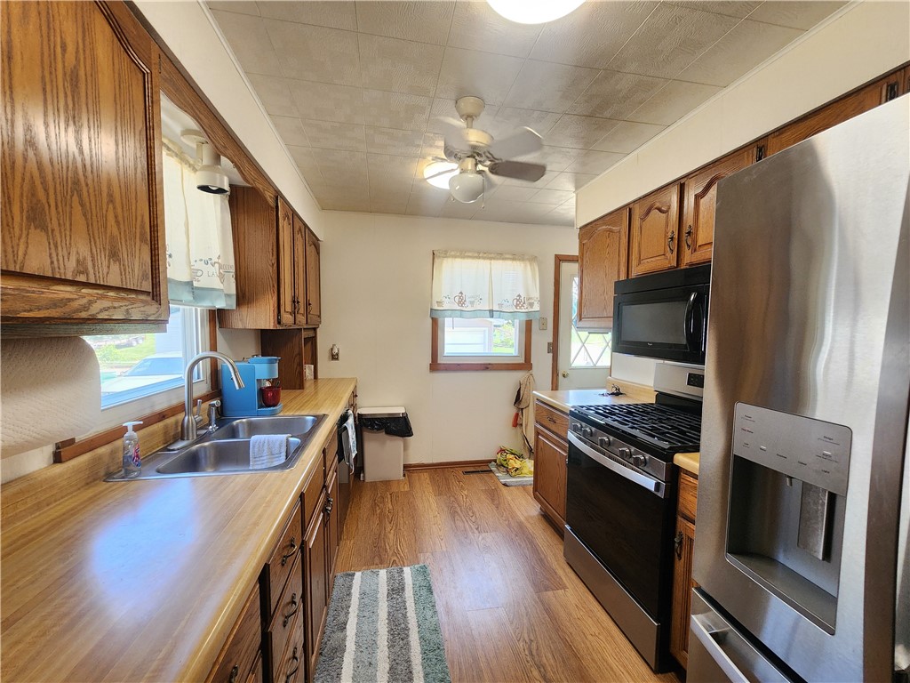 1312 S Lawn Drive Property Photo 16