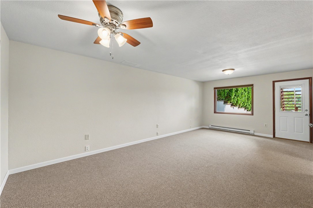 103 E Autumn Drive Property Photo 42