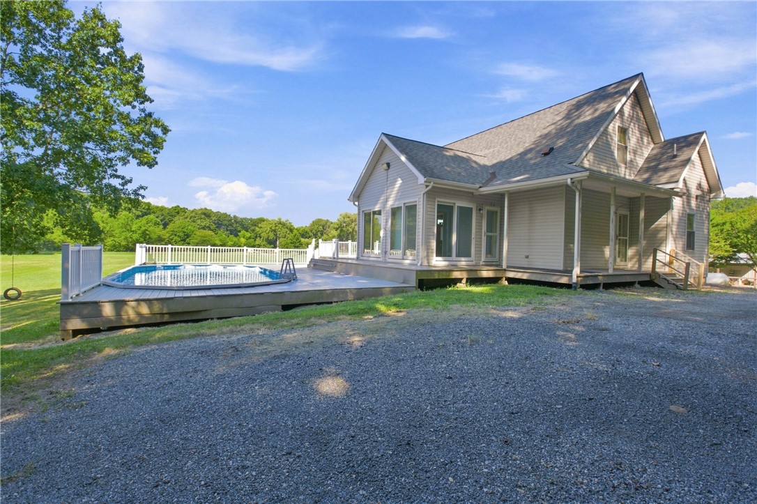 10866 E County Road 600n Property Photo 3