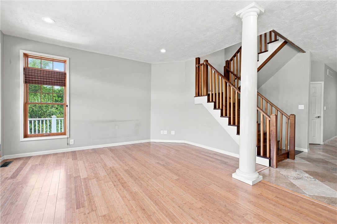 10866 E County Road 600n Property Photo 15