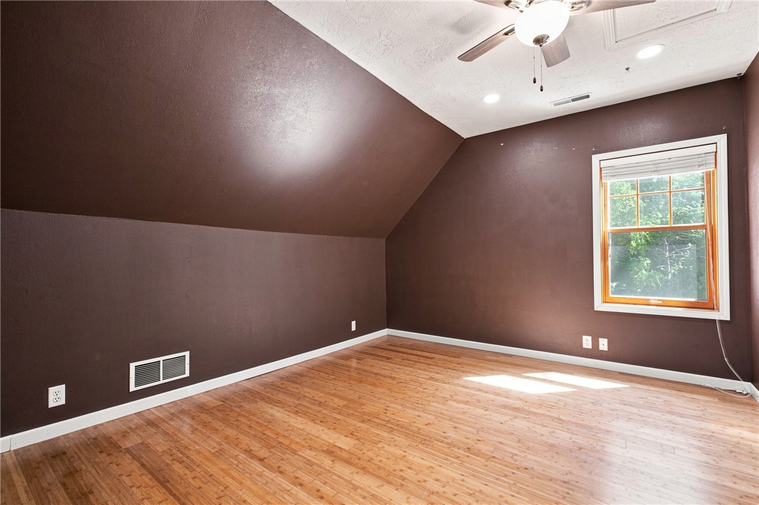 10866 E County Road 600n Property Photo 25