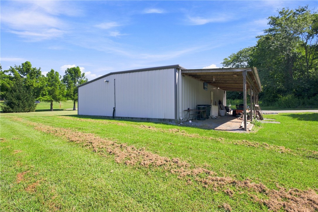 10866 E County Road 600n Property Photo 35
