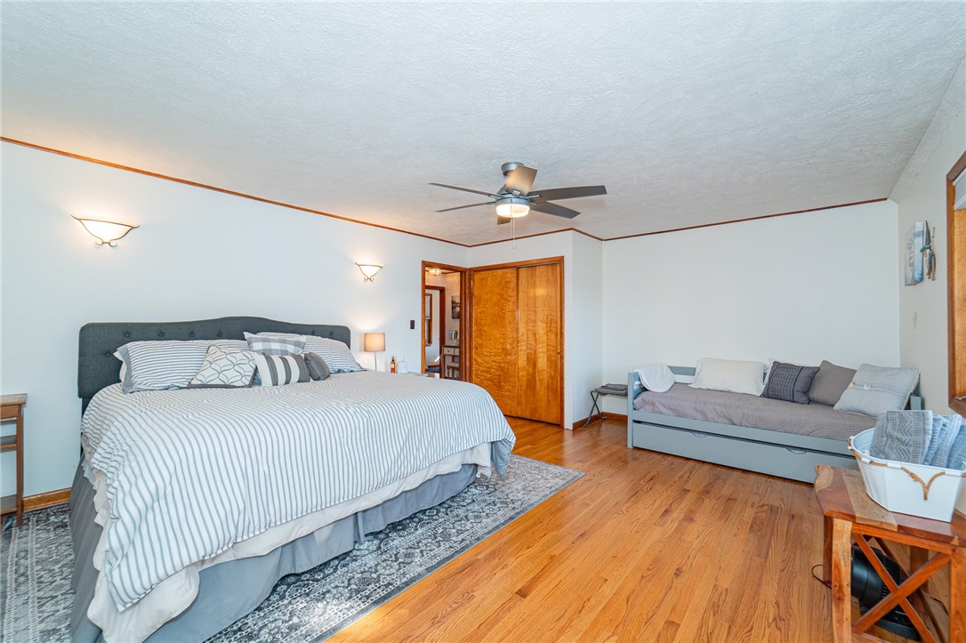 4271 E Lake Shore Drive Property Photo 11