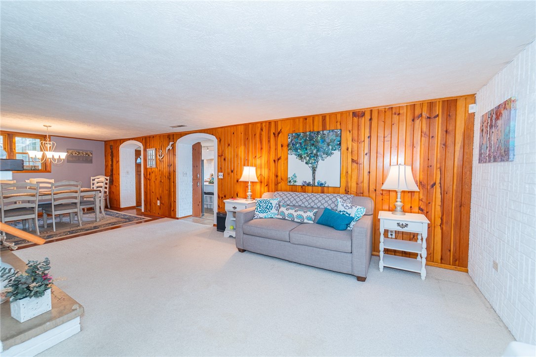 4271 E Lake Shore Drive Property Photo 14