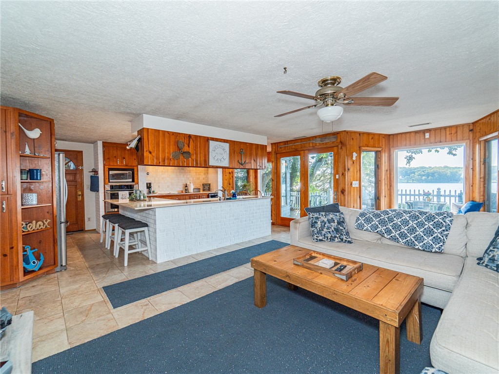 4271 E Lake Shore Drive Property Photo 20