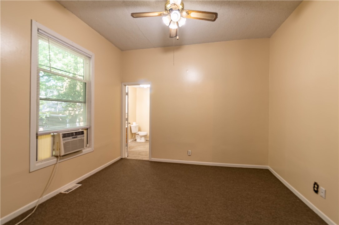 454 Powers Lane Property Photo 4