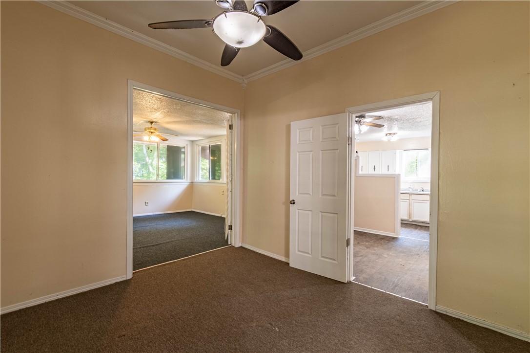 454 Powers Lane Property Photo 8