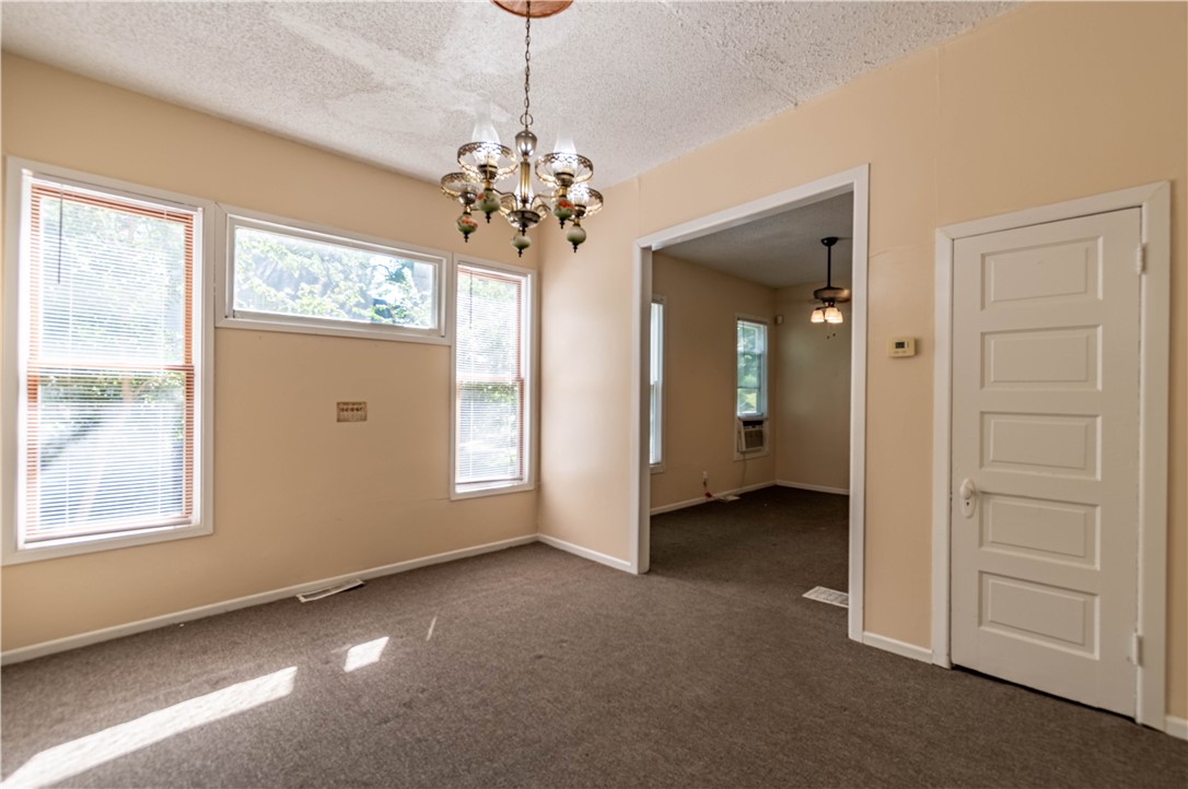 454 Powers Lane Property Photo 13