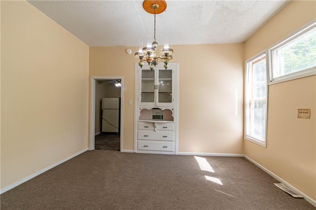 454 Powers Lane Property Photo 14