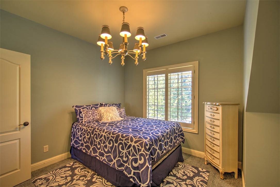 10 Allen Bend Place Property Photo 24