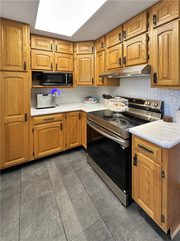 3213 Champaign Avenue Property Photo 11