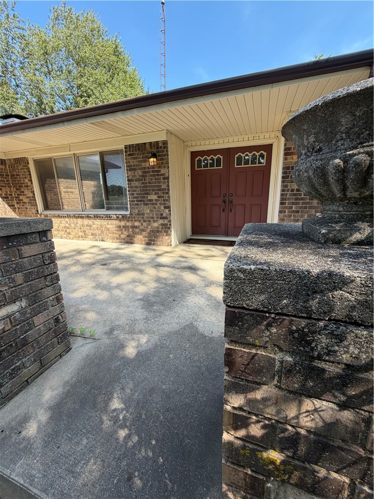 207 Oak Street Property Photo 4