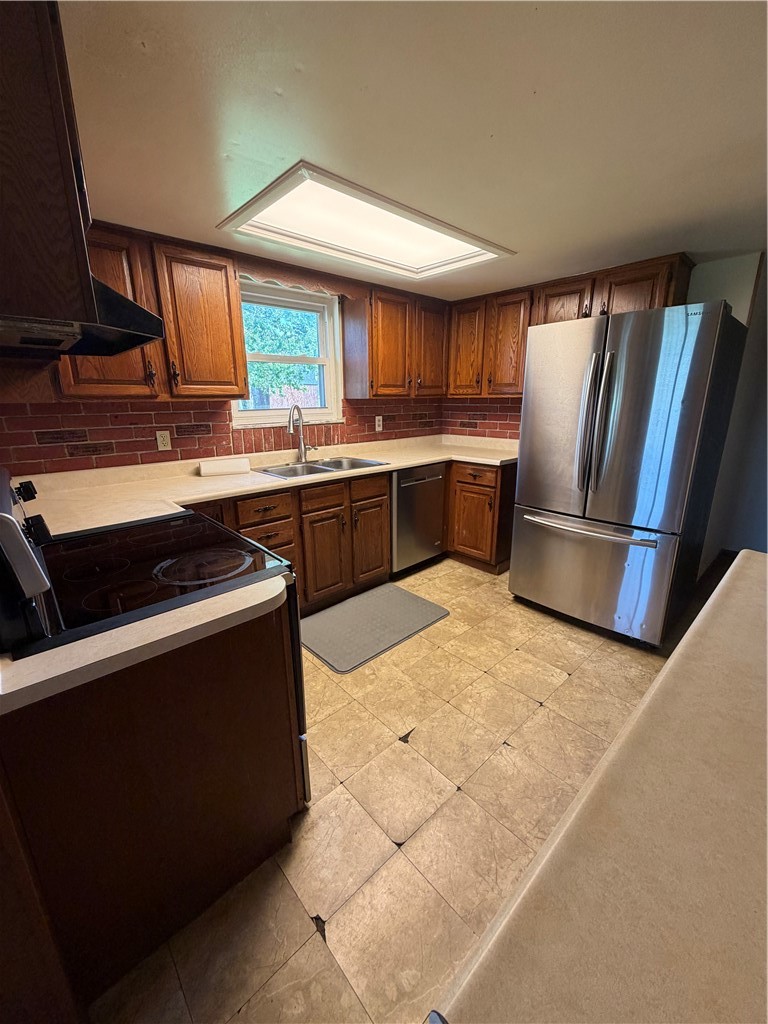 207 Oak Street Property Photo 12