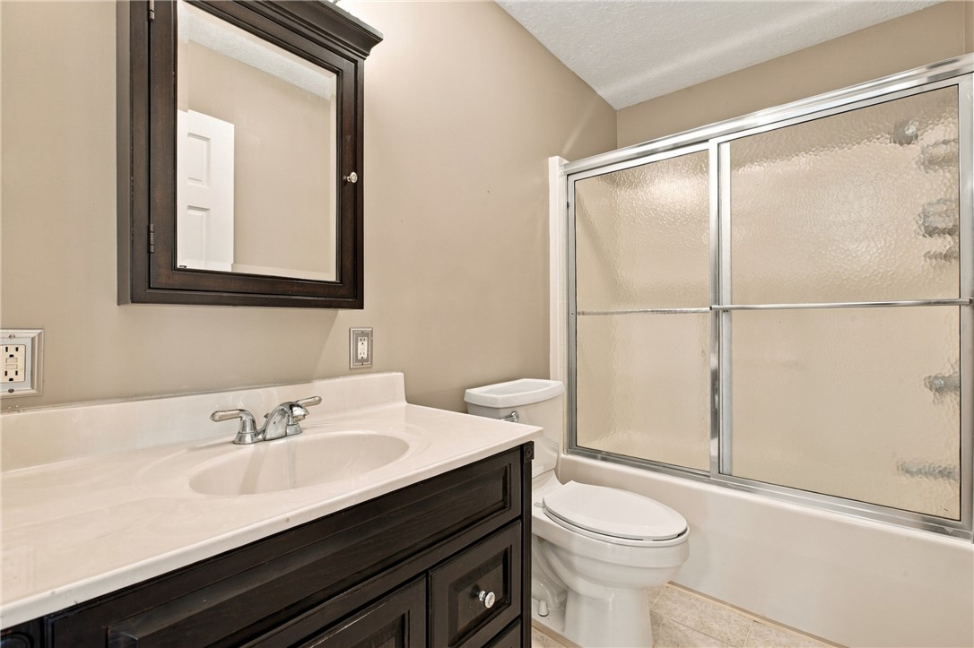 15111 E U S Highway 40 Property Photo 28