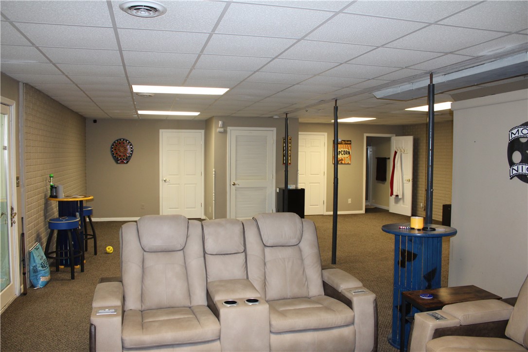15111 E U S Highway 40 Property Photo 20