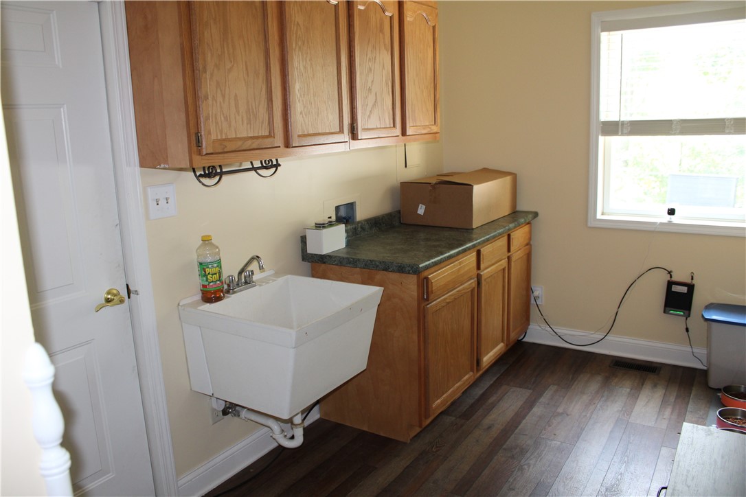 15111 E U S Highway 40 Property Photo 22