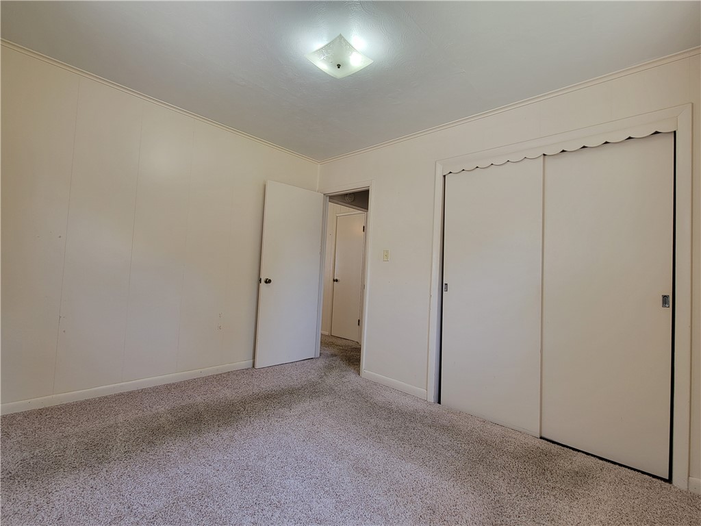 3033 Wallace Street Property Photo 6