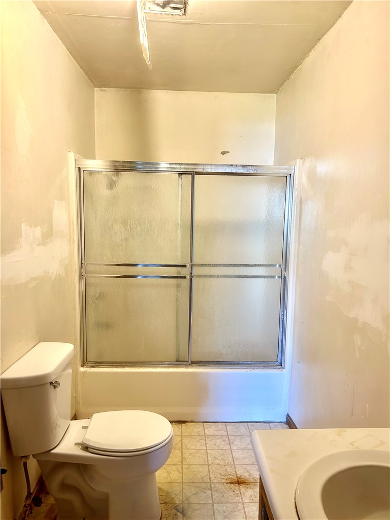 303 Elm Street Property Photo 15