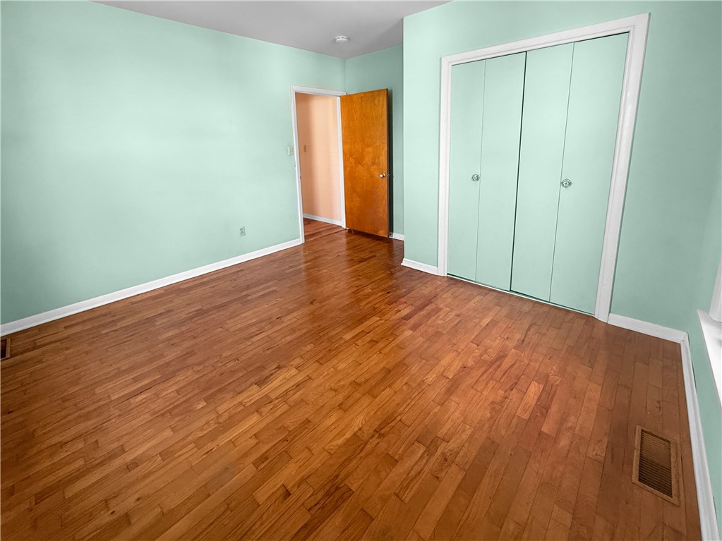 2508 Richmond Avenue Property Photo 3