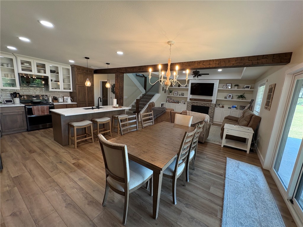 8 Sunrise Circle Property Photo 9