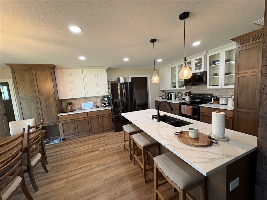 8 Sunrise Circle Property Photo 11