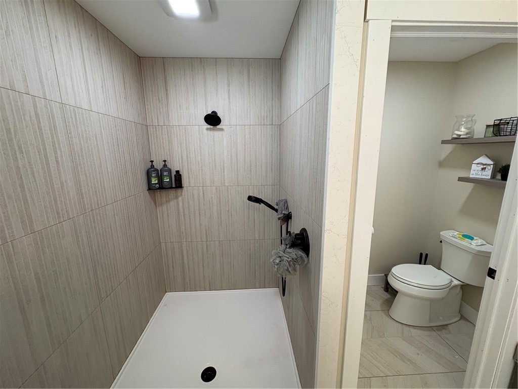 8 Sunrise Circle Property Photo 23