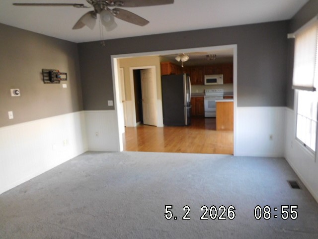 1035 Country Manor Property Photo 4