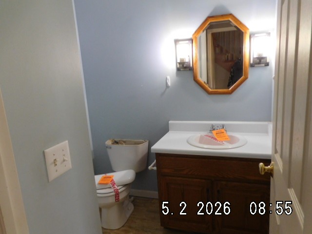 1035 Country Manor Property Photo 8