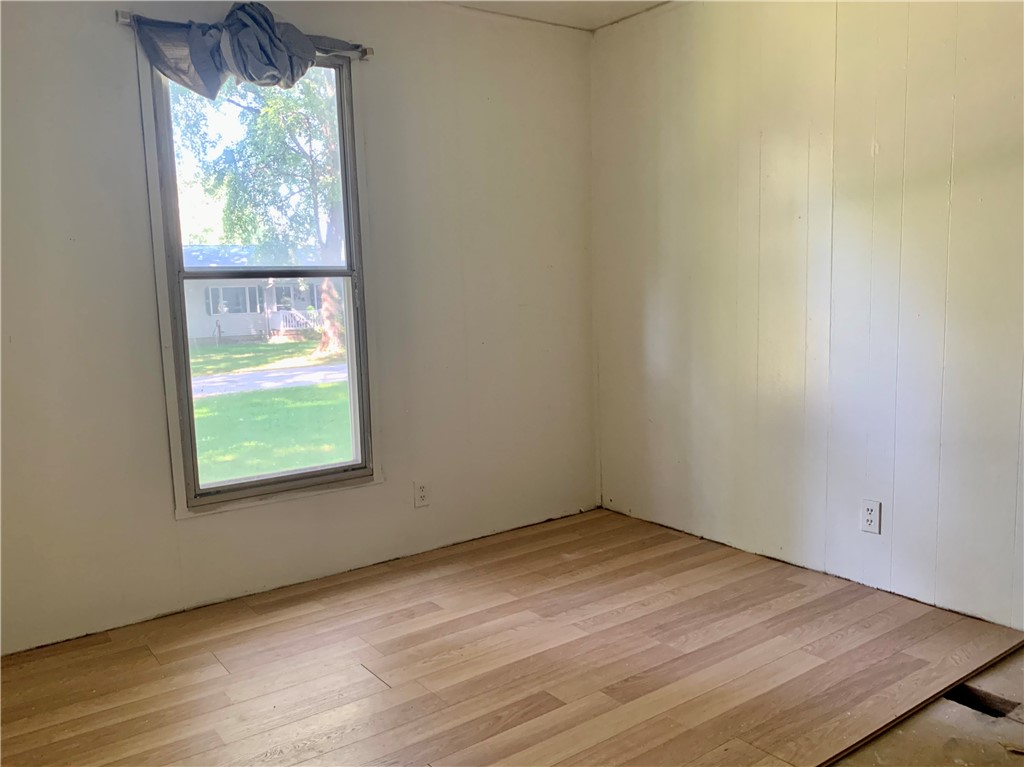 101 Oak Street Property Photo 19